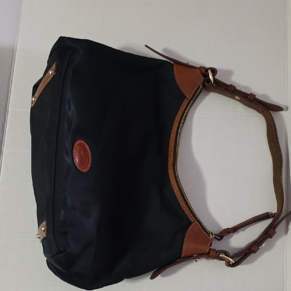 Elegant Black and Brown Women's Bag